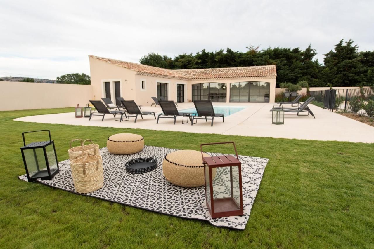 サロン＝ド＝プロヴァンス Maison Reglisse Du Mas Lou Capyヴィラ エクステリア 写真